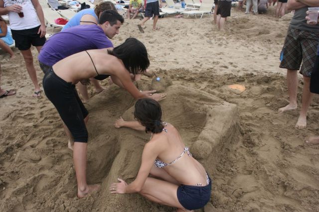 i/Kranj/Absolvent08/10-BeachParty/absolvent 2100.jpg_640.jpg